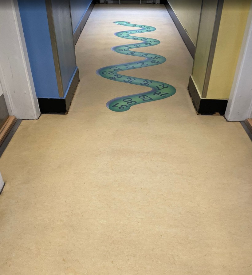 Rengøring af gange på skole