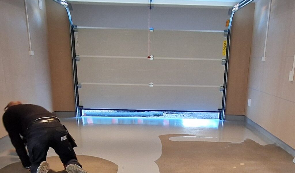Epoxy i en garage