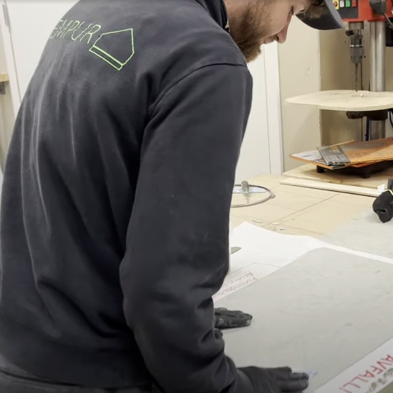 afslibning af overfladen